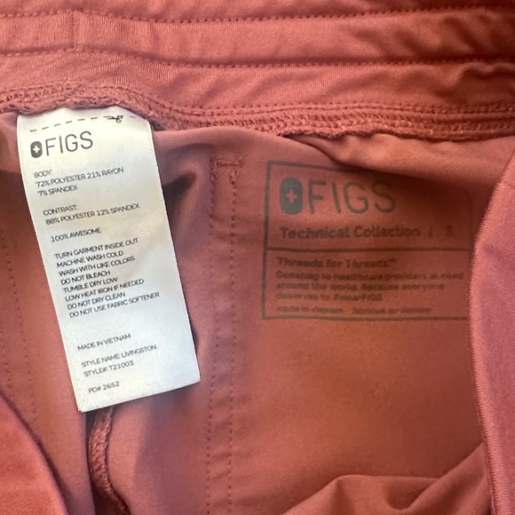 Pink Scrub Set - Picture 4 of 5